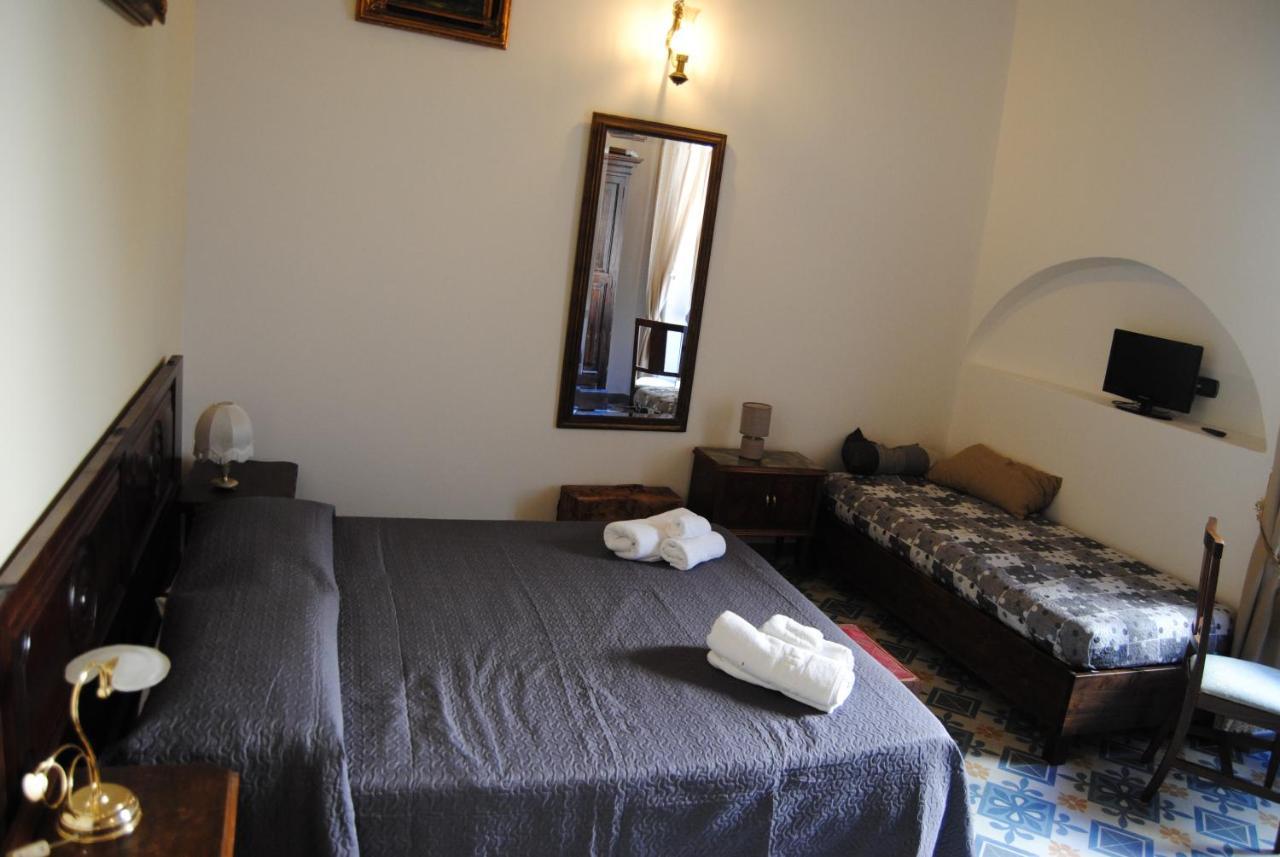 B & B Palazzo Maestro & Corte Maestro Rooms Gallipoli Room photo
